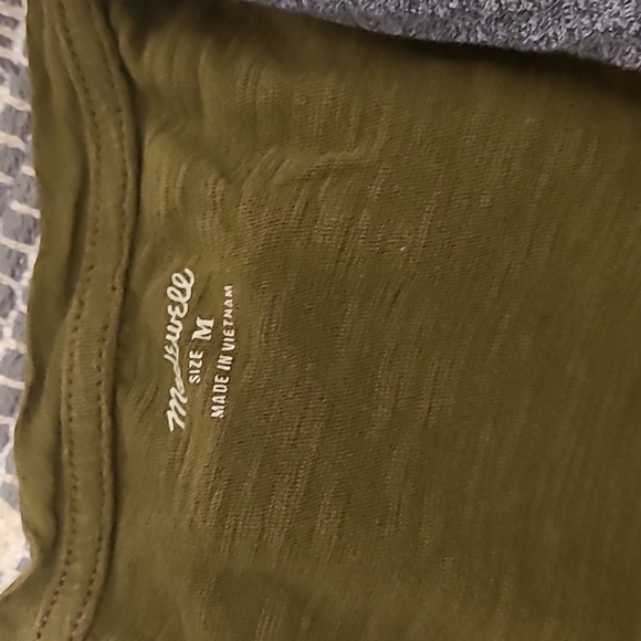 2 Madewell Cotton short sleeve tee shirts - Picture 4 of 7